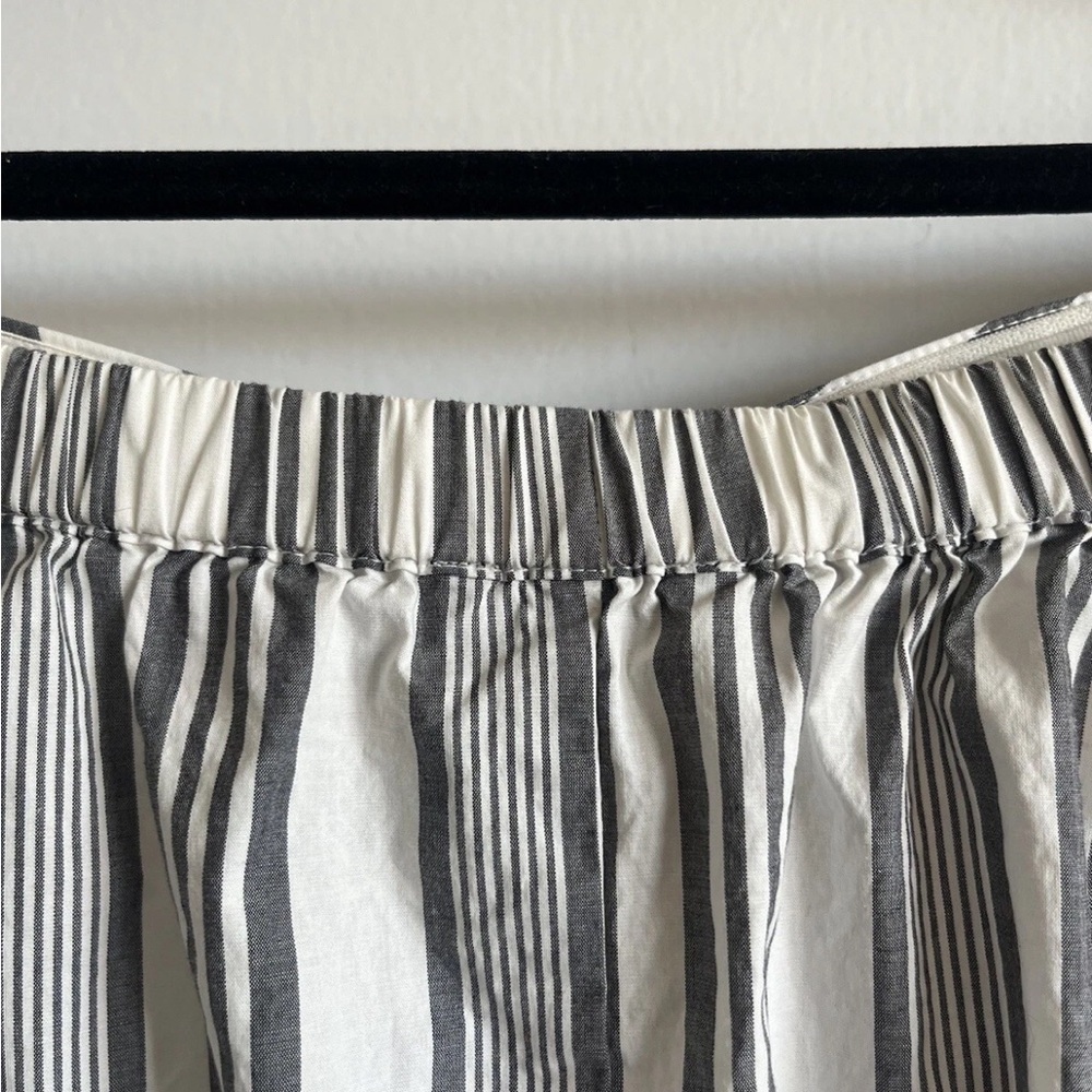 Lane Bryant Size 18 Blouse Gray White Striped Off the Shoulder Tie at Waist - Picture 7 of 13
